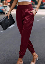 Elastic high waisted joggers