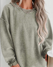 Solid Ribbed Knit Round Neck Pullover Sweatshirt