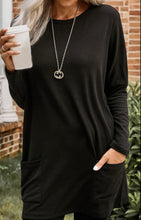 Longline Pocketed Top