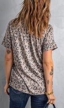 V Neck Front Pocket Leopard Top